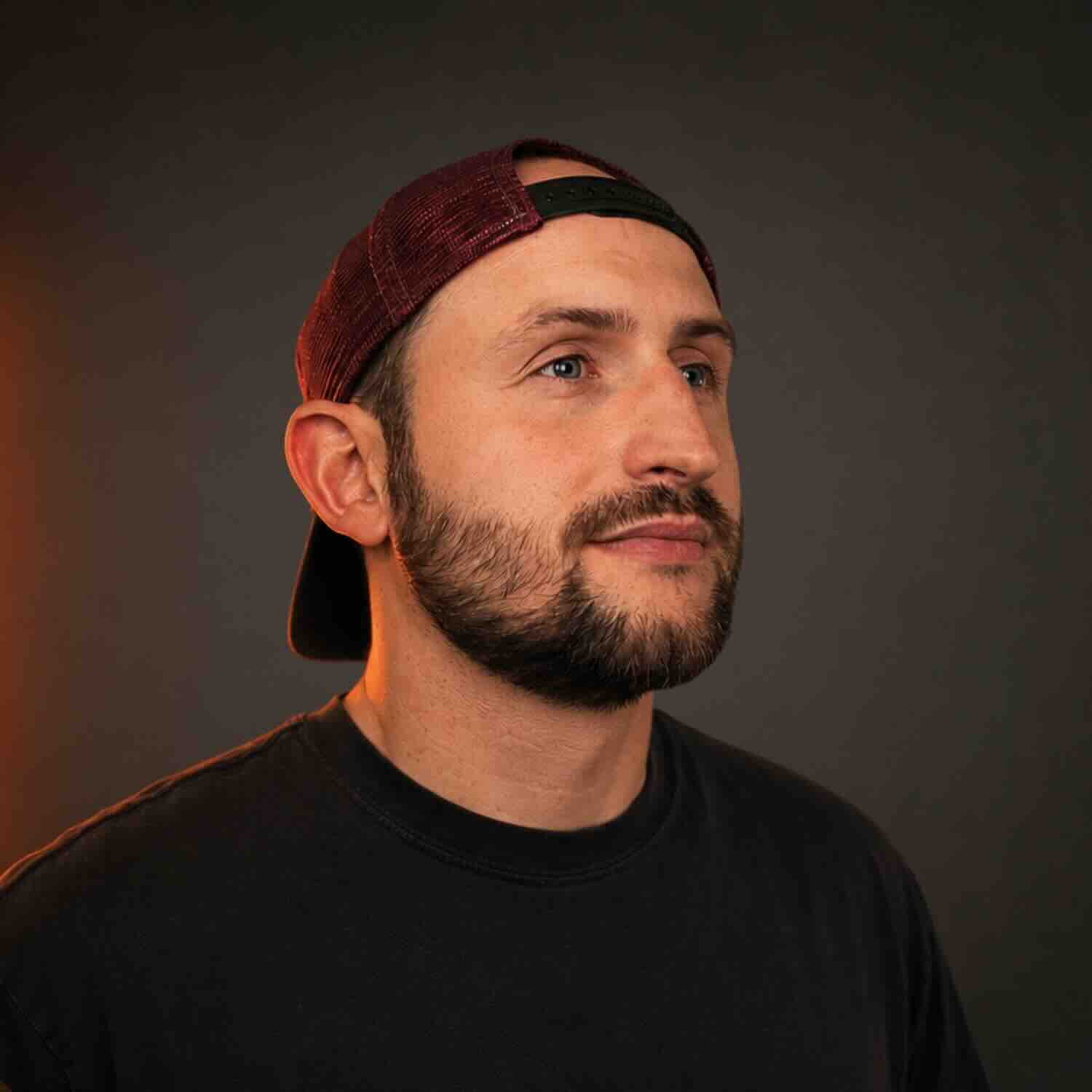Robert Ciza Releases New Electronic Dance Music Single