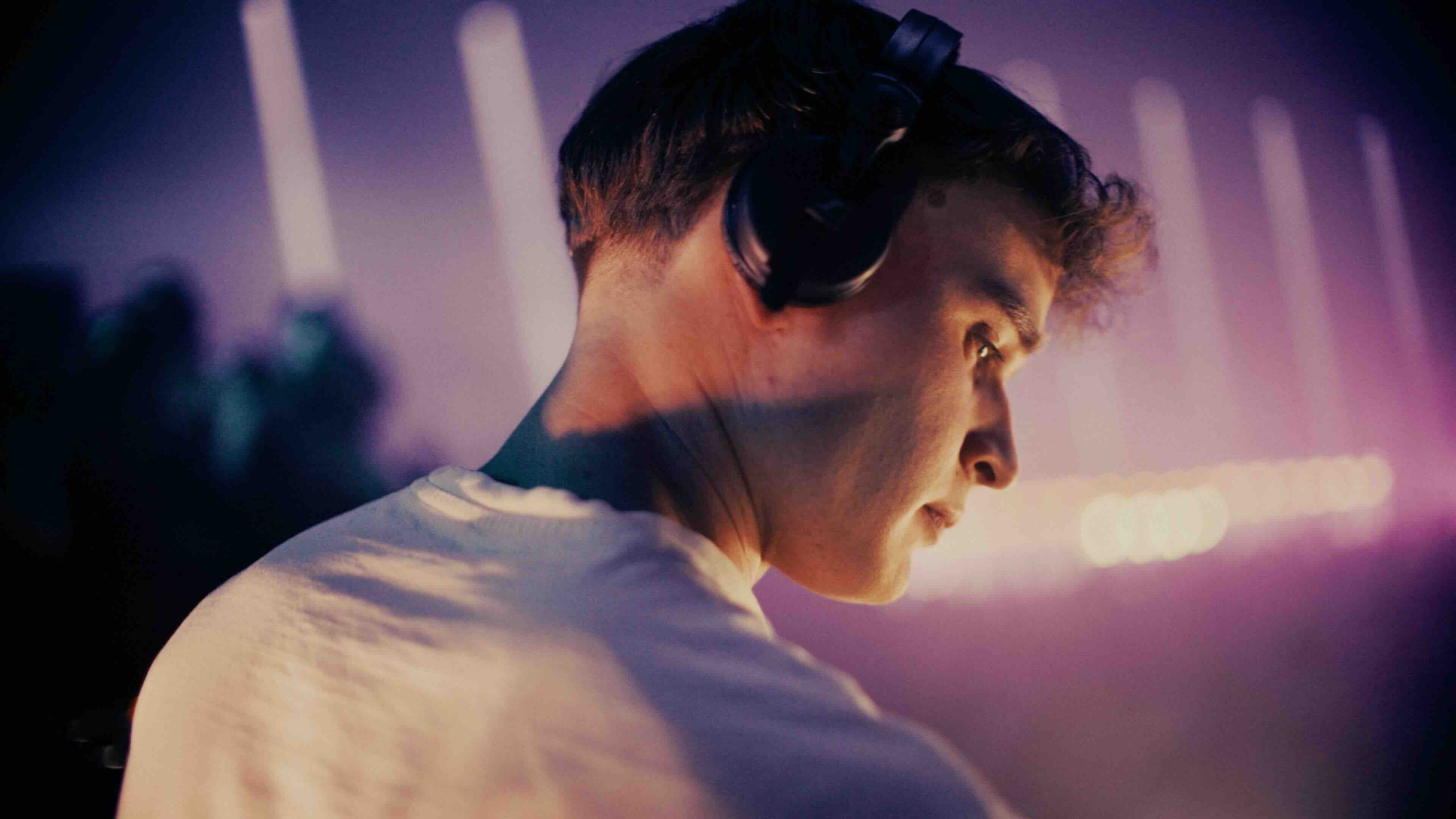 I AM: KLOFAMA — The Making of a New Hardtechno Icon